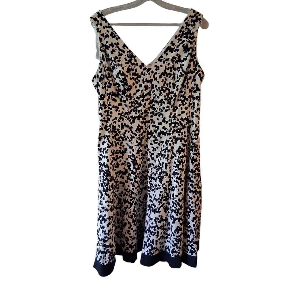 R&K Originals Vintage Inspired Classic V-Neck Midi Dress Rockabilly Fit&Flare - Picture 3 of 7